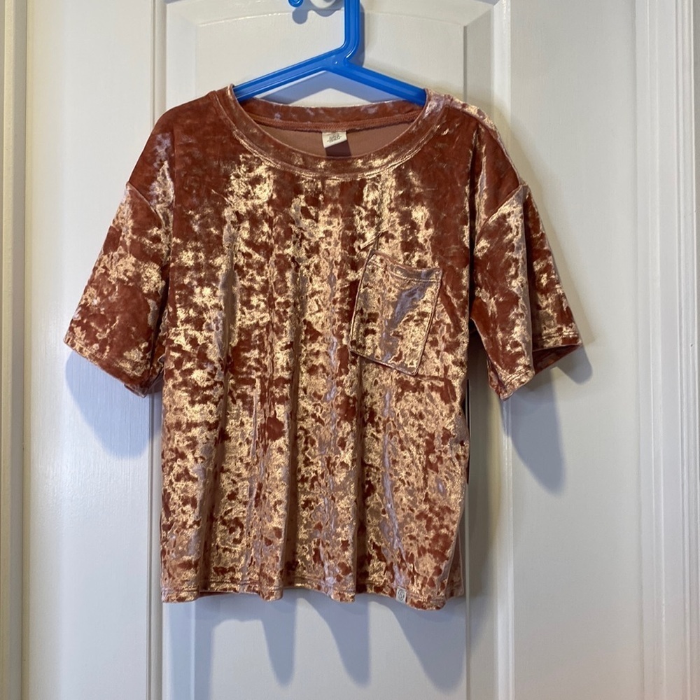 NWT treasure & bond top size L(10-12)